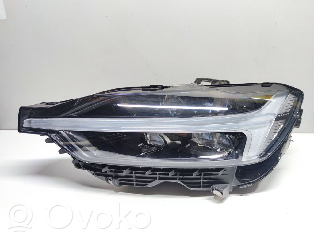 Volvo XC60 Scheinwerfer 