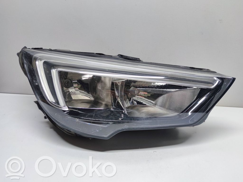 Opel Crossland X Scheinwerfer 