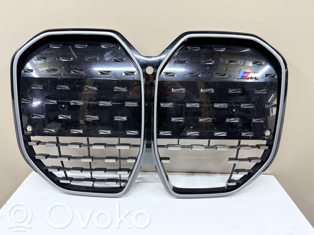 BMW 4 G22 G23 G24 G26 Rejilla superior del radiador del parachoques delantero 