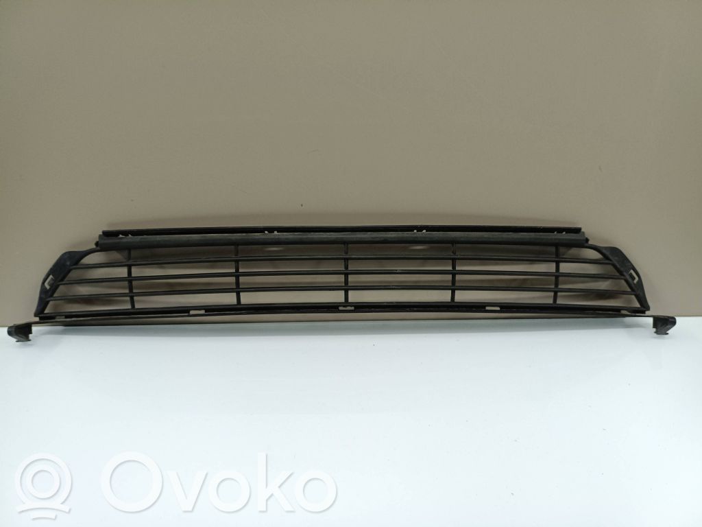 Volvo V60 Front bumper lower grill 