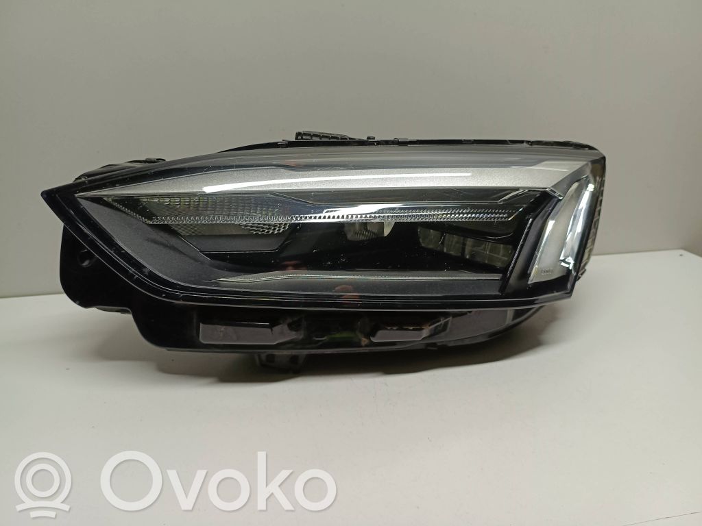 Audi A5 Headlight/headlamp 