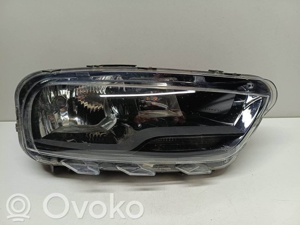 Citroen C4 Cactus Scheinwerfer 
