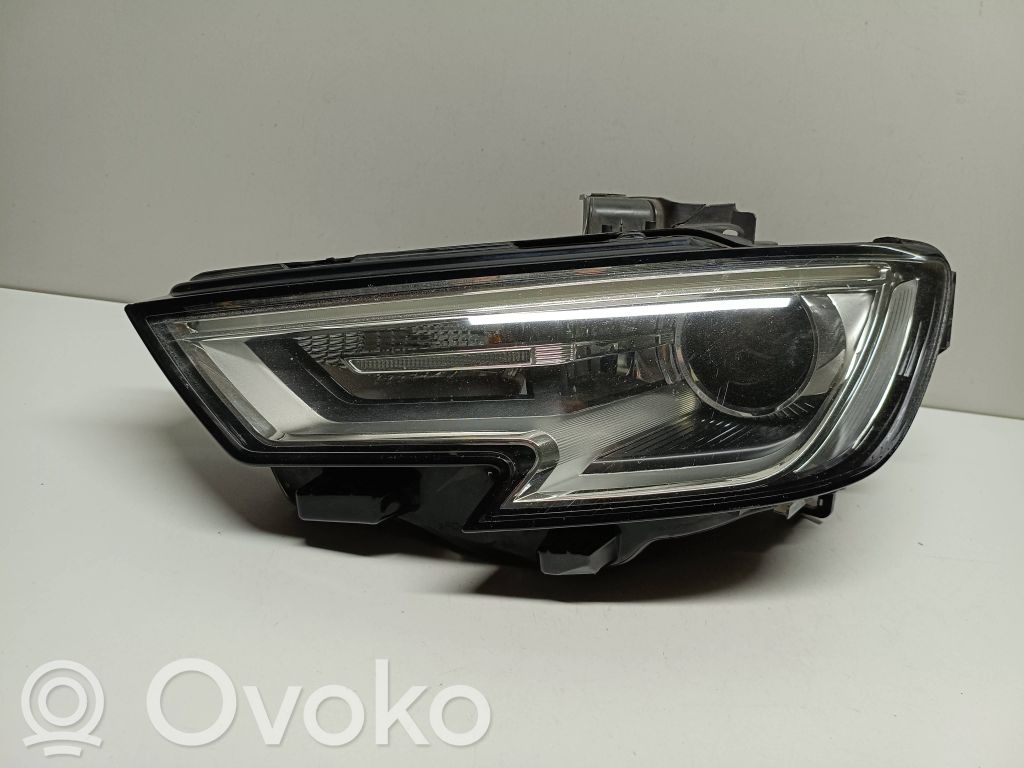 Audi A3 S3 8V Headlight/headlamp 