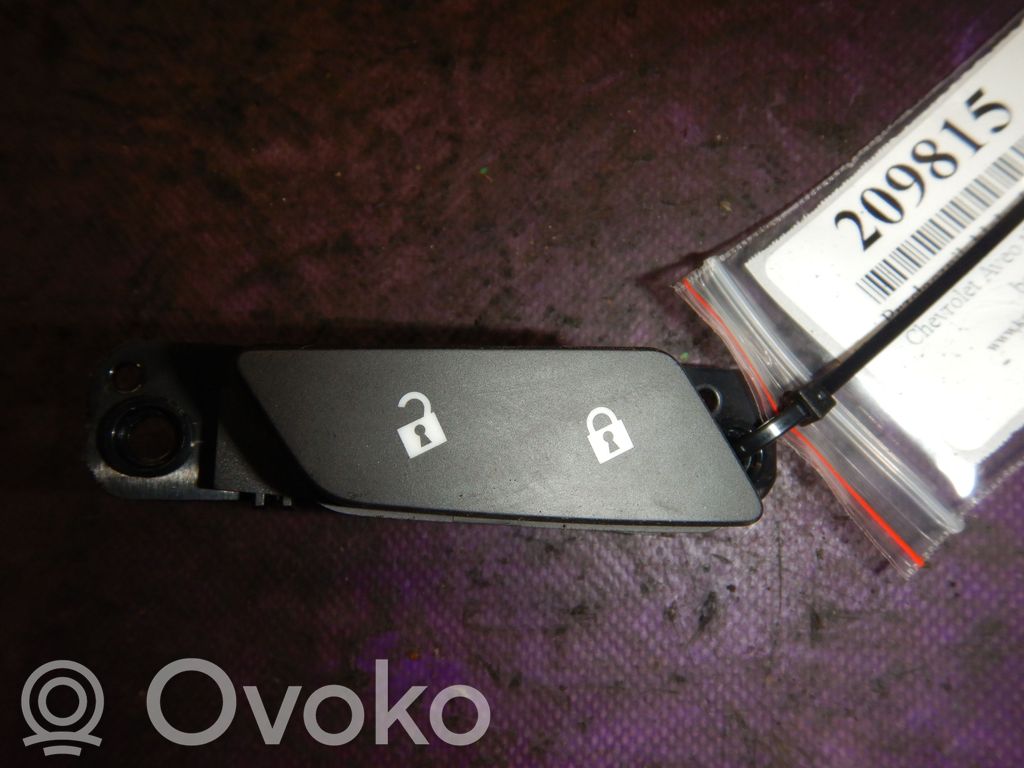 Chevrolet Aveo Central locking switch button 