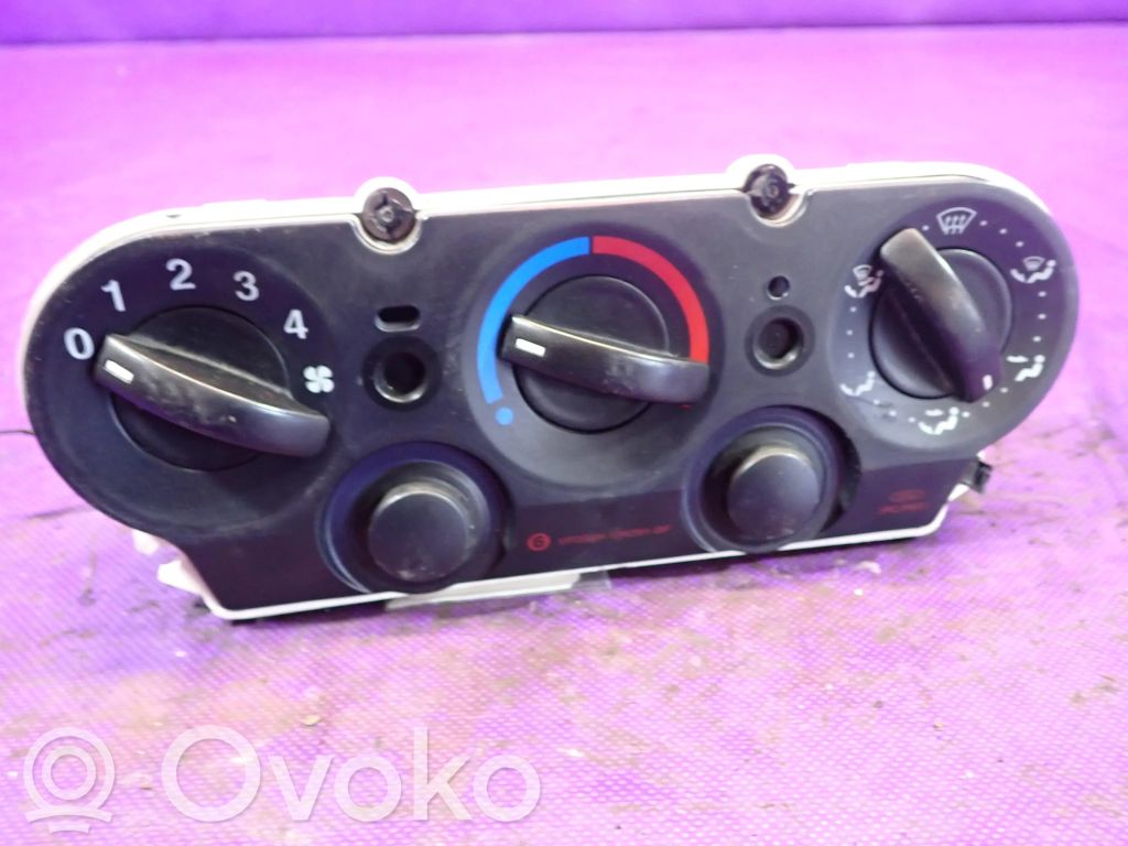 Ford Fiesta Interior fan control switch 