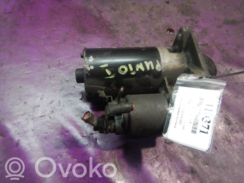 Fiat Punto (176) Motor de arranque 