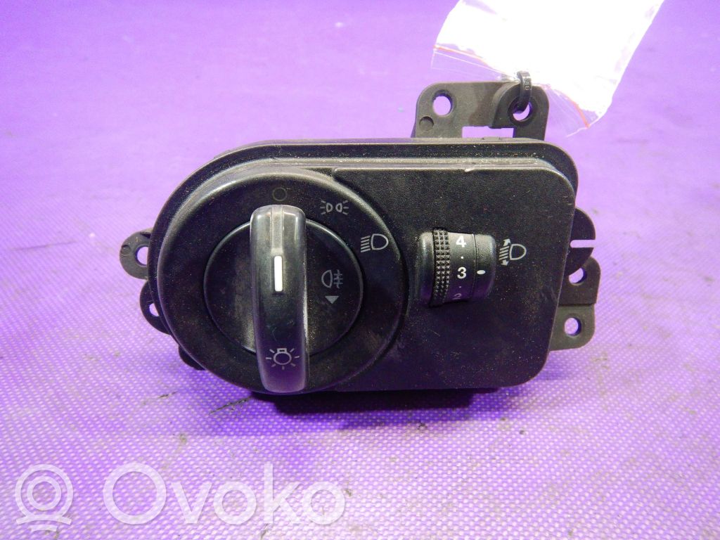 Ford Fusion Light switch 