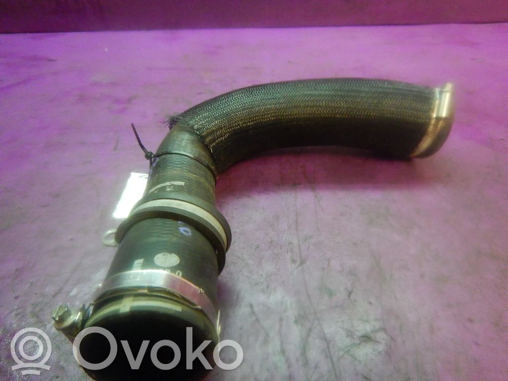 Peugeot 206+ Furtun/conductă intercooler 