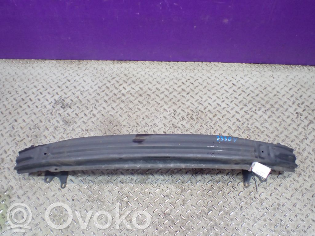 Skoda Fabia Mk1 (6Y) Renfort de pare-chocs avant