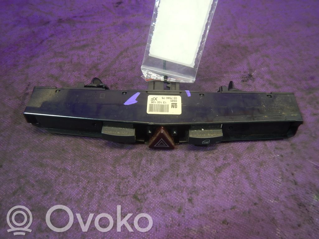 Opel Astra H Hazard light switch 