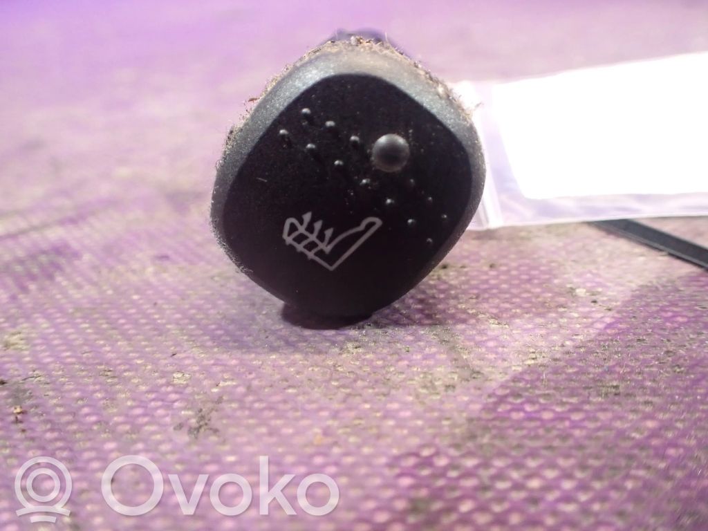 Ford Focus Включатель обогрева 