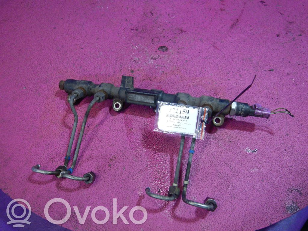 Ford Mondeo Mk III Polttoainepääputki