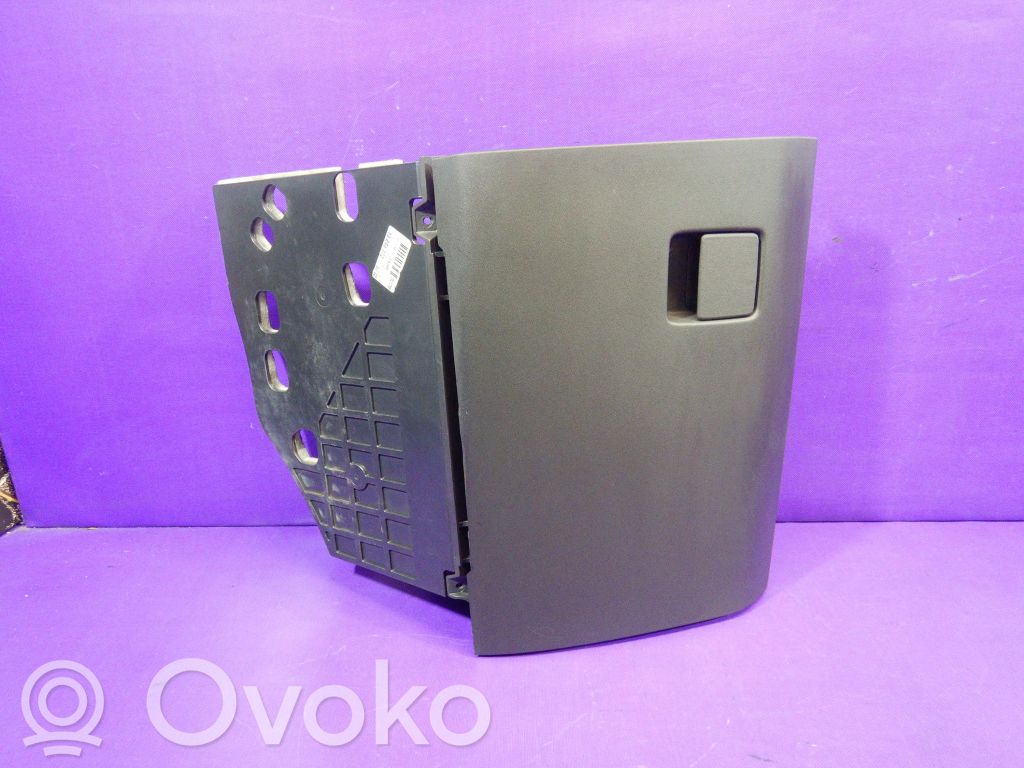 Opel Signum Glove box 