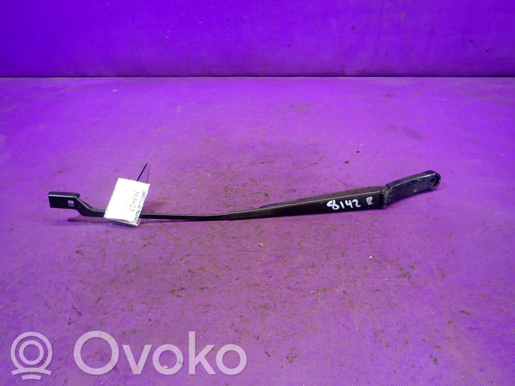 Volkswagen Tiguan Bras d'essuie-glace avant