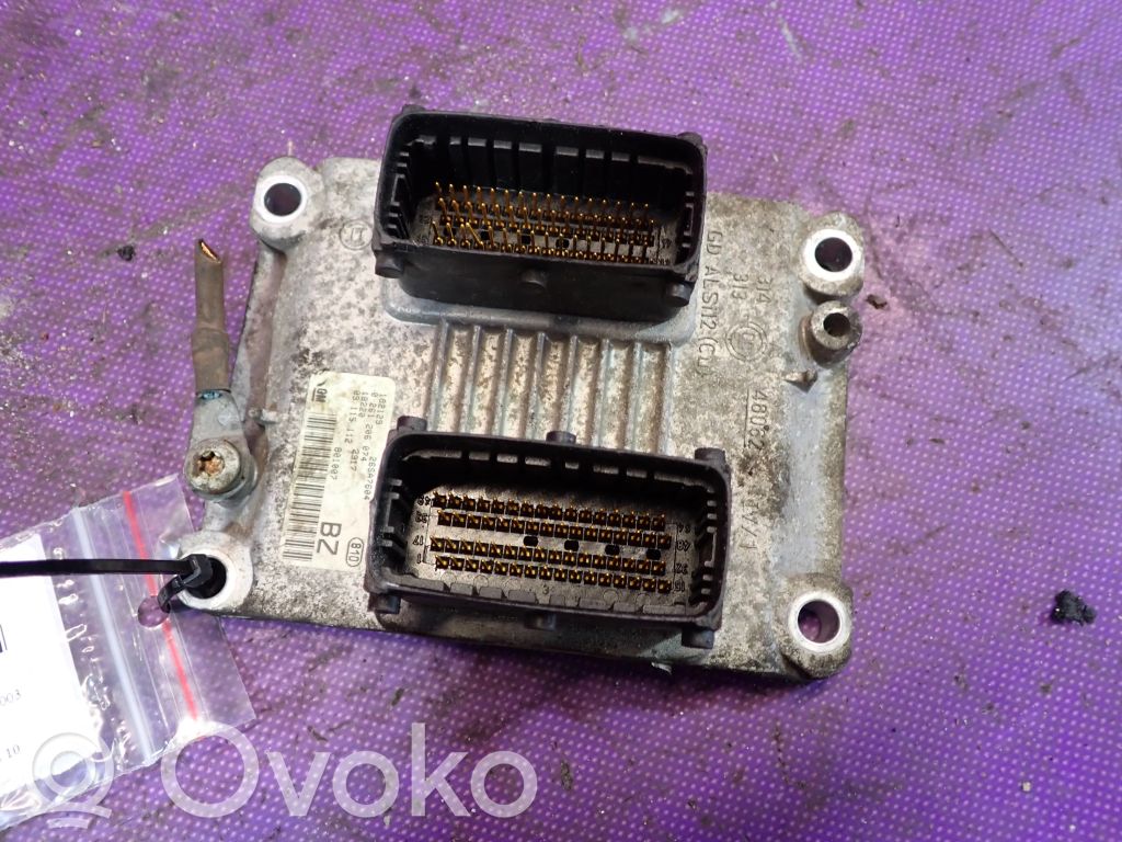 Opel Corsa C Unidad de control/módulo ECU del motor 