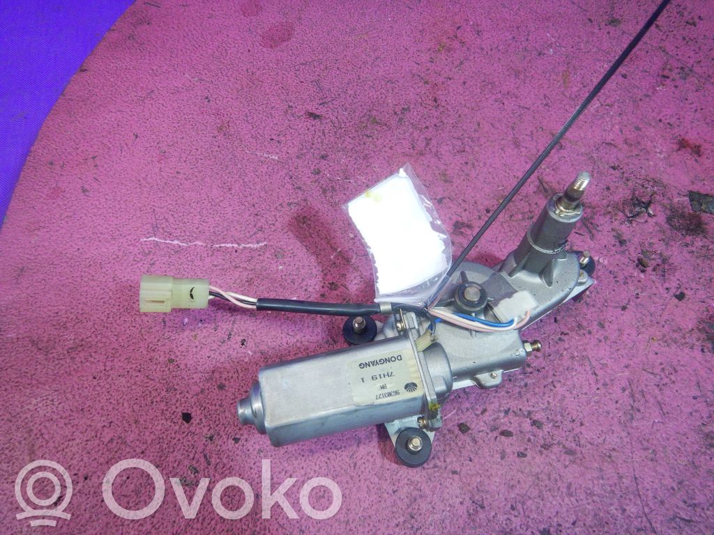 Chevrolet Lanos Motor del limpiaparabrisas trasero 
