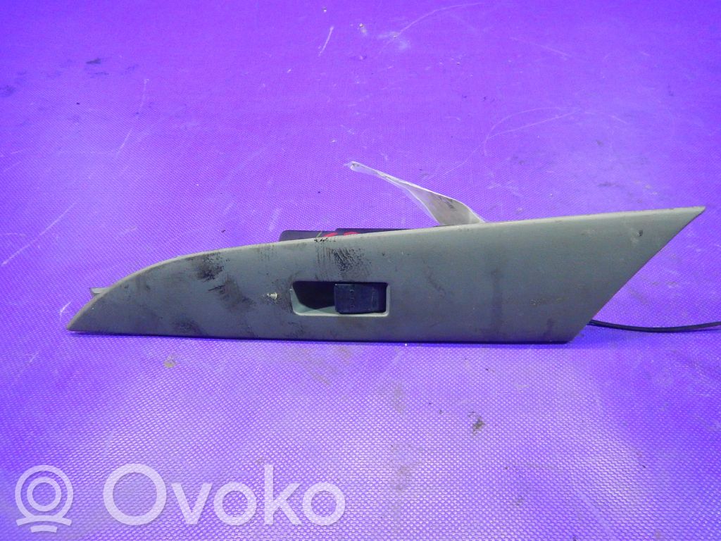 Mazda 3 I Quarter vent window switch 