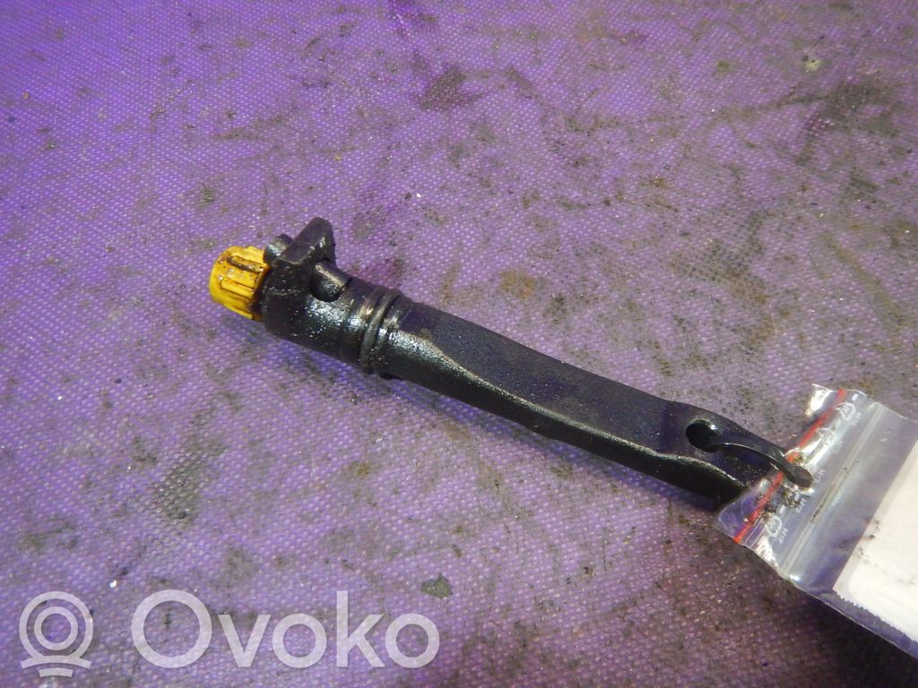 Opel Astra G Inyector de combustible 