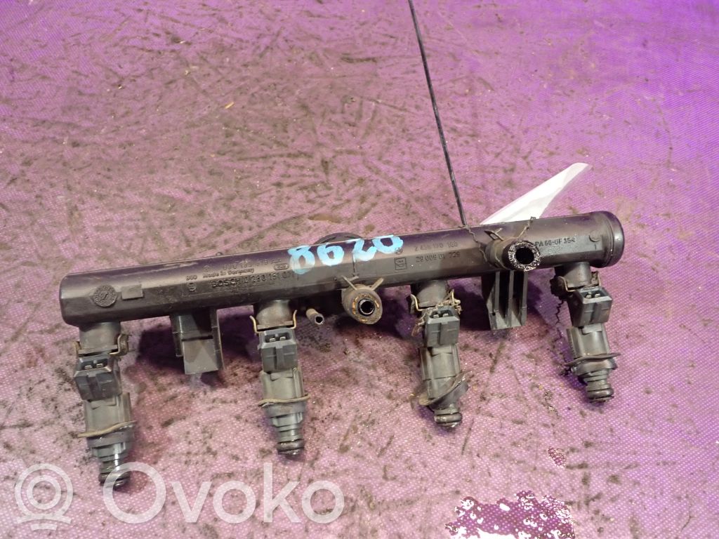 Volkswagen Polo III 6N 6N2 6NF Rampă alimentare injectoare 