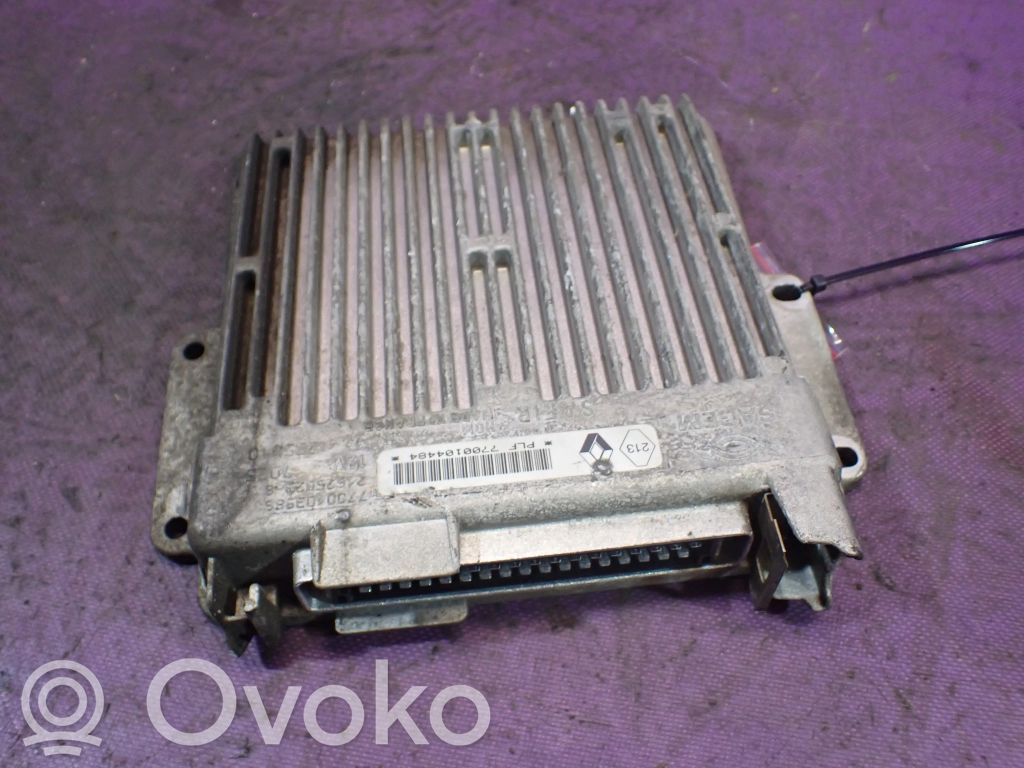 Renault Twingo I Engine control unit/module ECU 