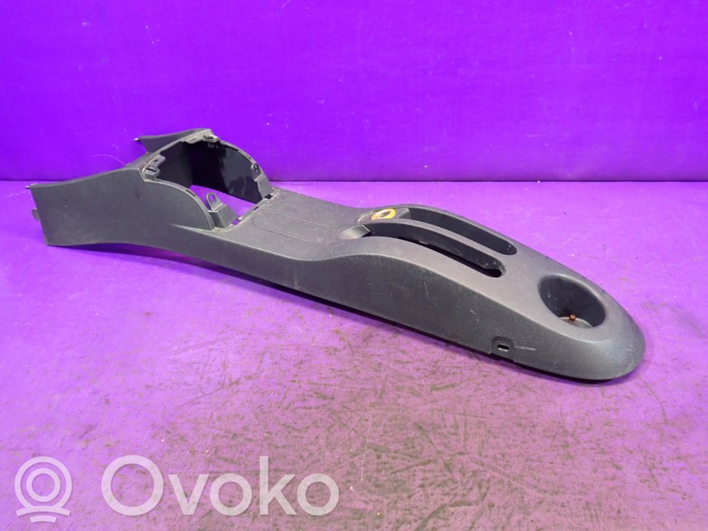 Renault Clio III Centrinė konsolė 