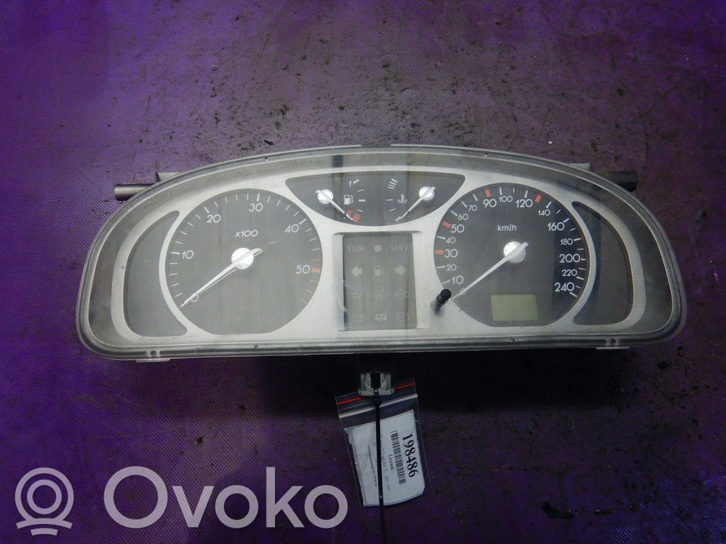 Renault Laguna II Speedometer (instrument cluster) 