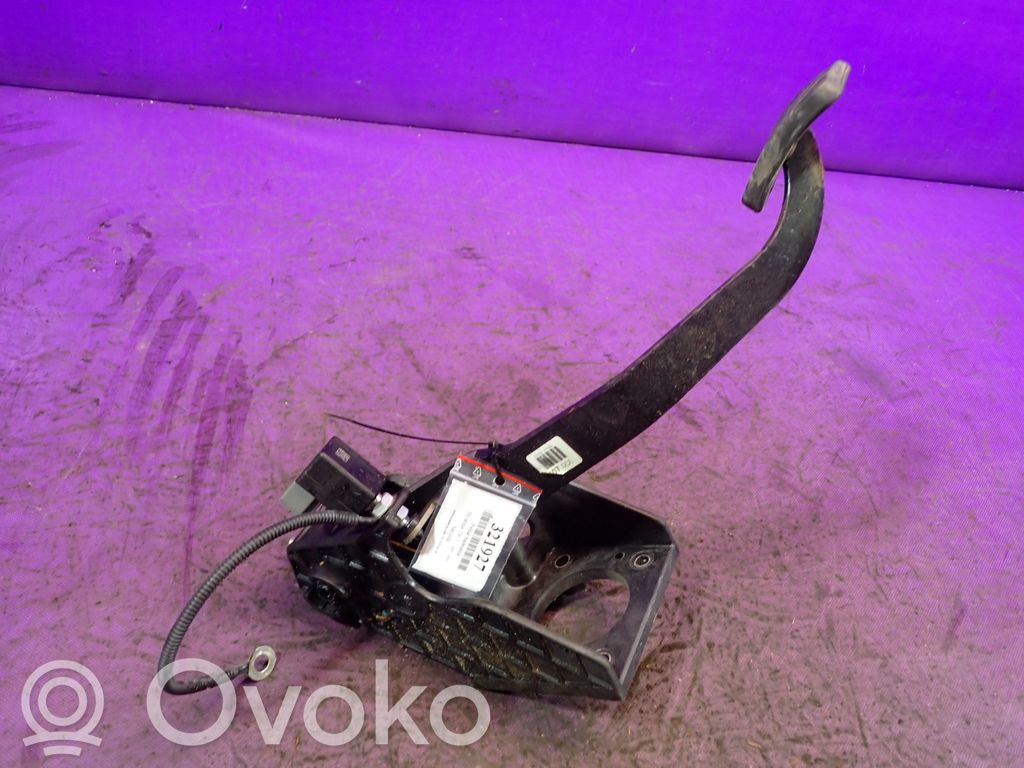 Hyundai i30 Pedal de freno 