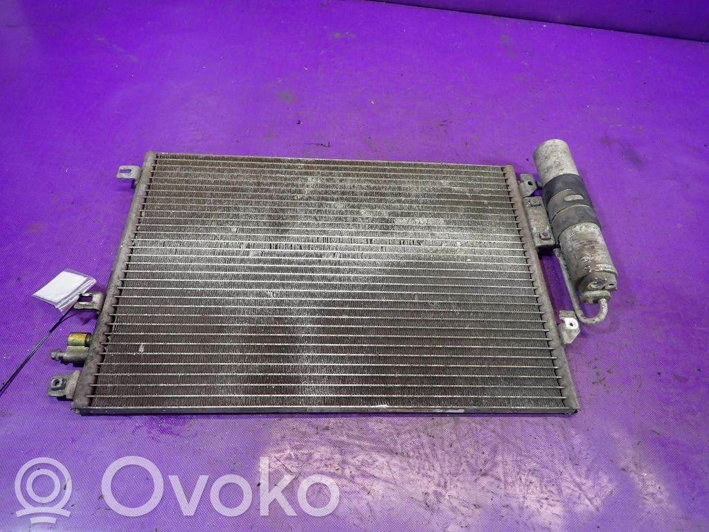 Renault Clio II Skraplacz / Chłodnica klimatyzacji 