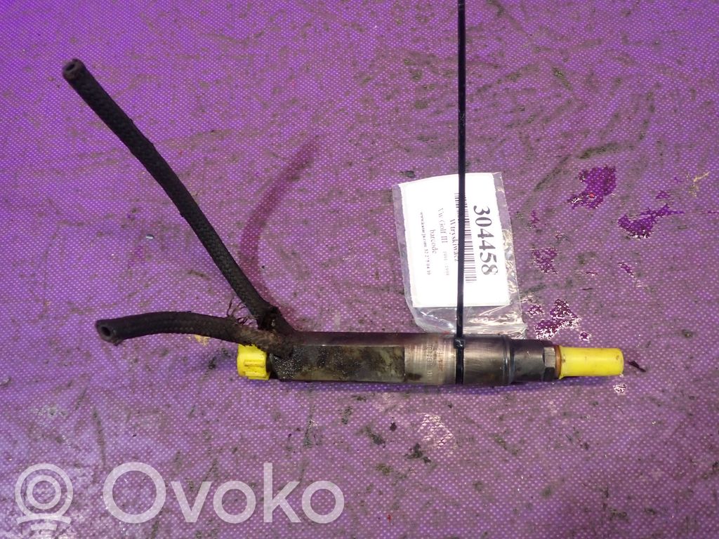 Volkswagen Golf III Inyector de combustible 