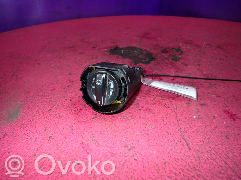 Skoda Fabia Mk1 (6Y) Lichtschalter 
