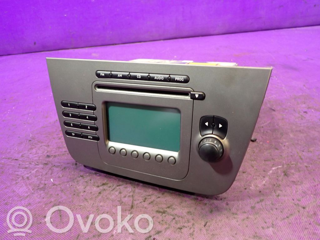 Seat Altea XL Panel / Radioodtwarzacz CD/DVD/GPS 