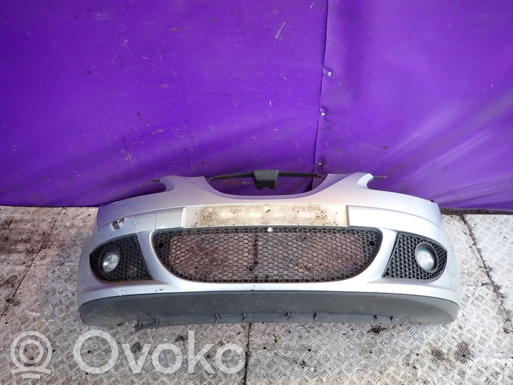 Seat Toledo III (5P) Parachoques delantero 