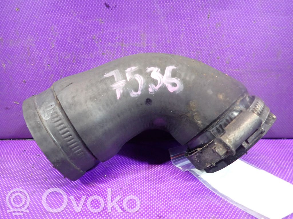 BMW 7 E38 Intercooler hose/pipe 