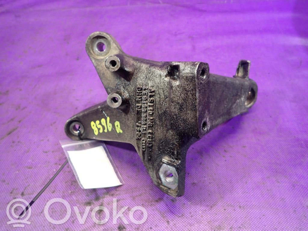 Engine mounting bracket   4E0199308BJ,4E0199308BJ