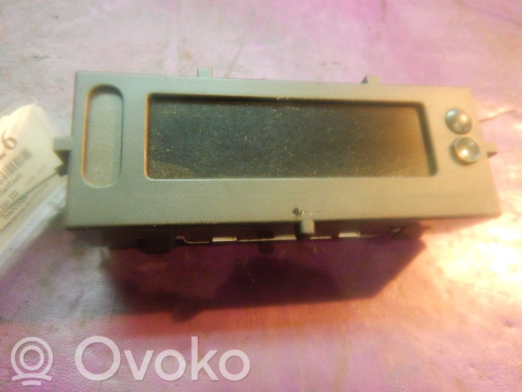 Renault Clio III Radio/CD/DVD/GPS head unit 