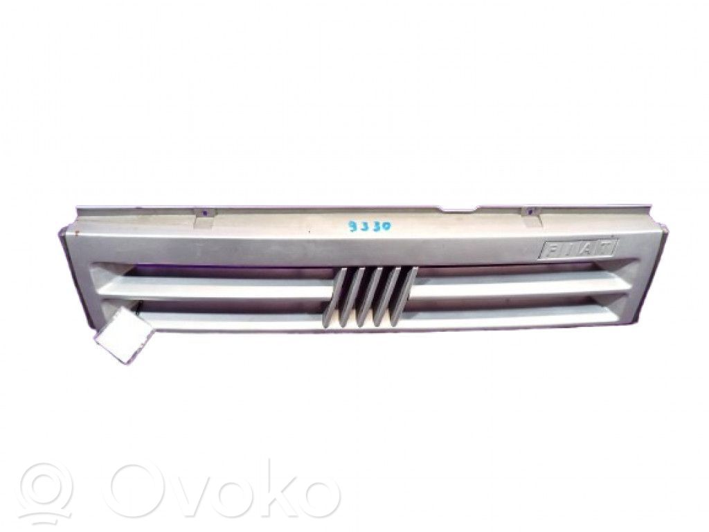 Fiat Uno Grotelės priekinės 