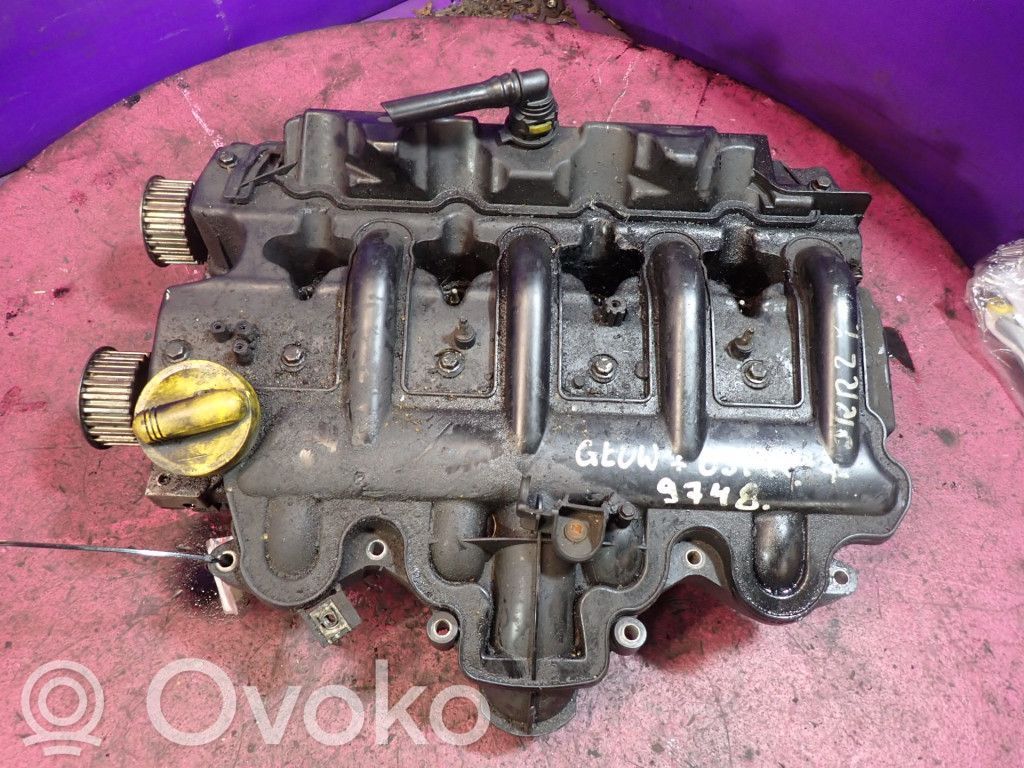 Renault Master II Engine head 