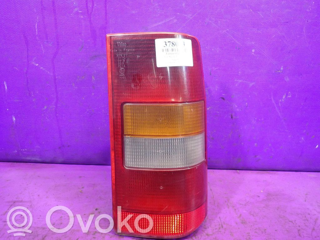 Lampa tylna
