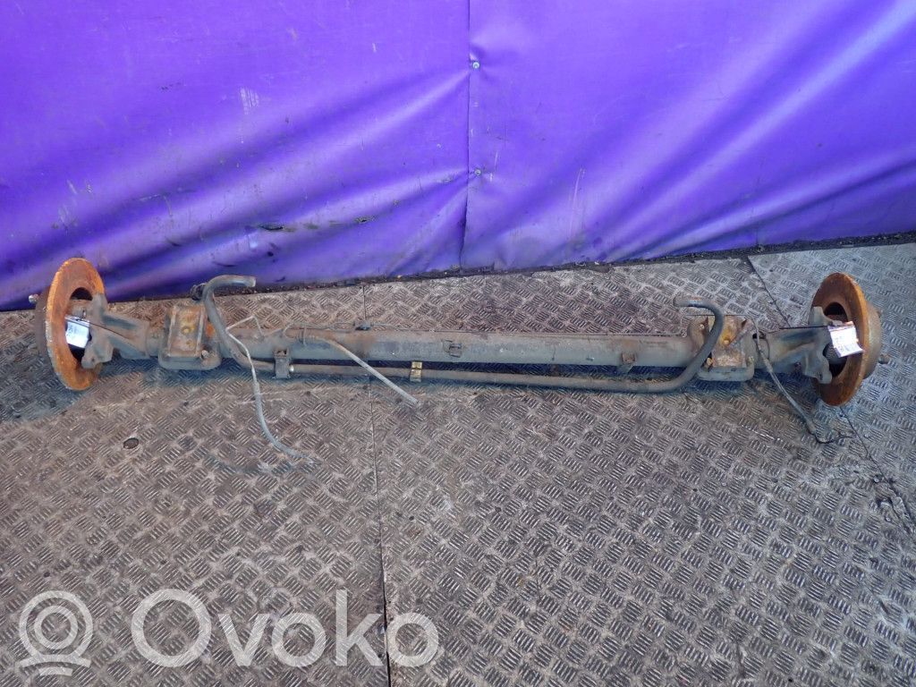 Juego de montaje de la suspensión trasera