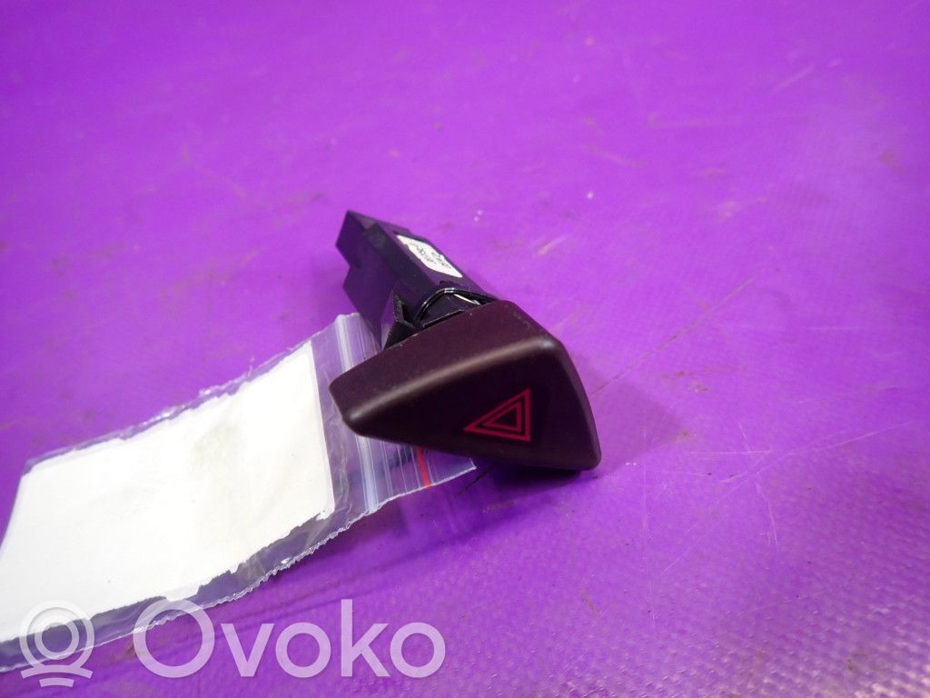Volvo S60 Interrupteur feux de détresse