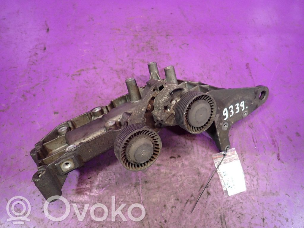 Volvo S60 Soporte del alternador