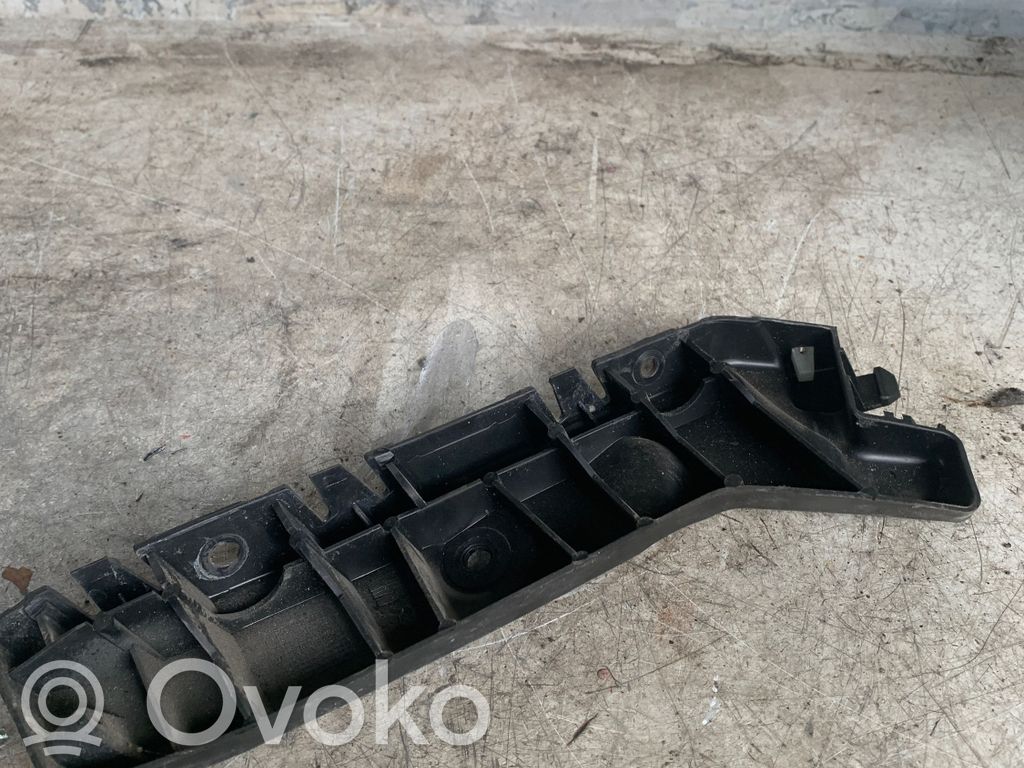 Seat Leon (5F) Takapuskurin kannake 