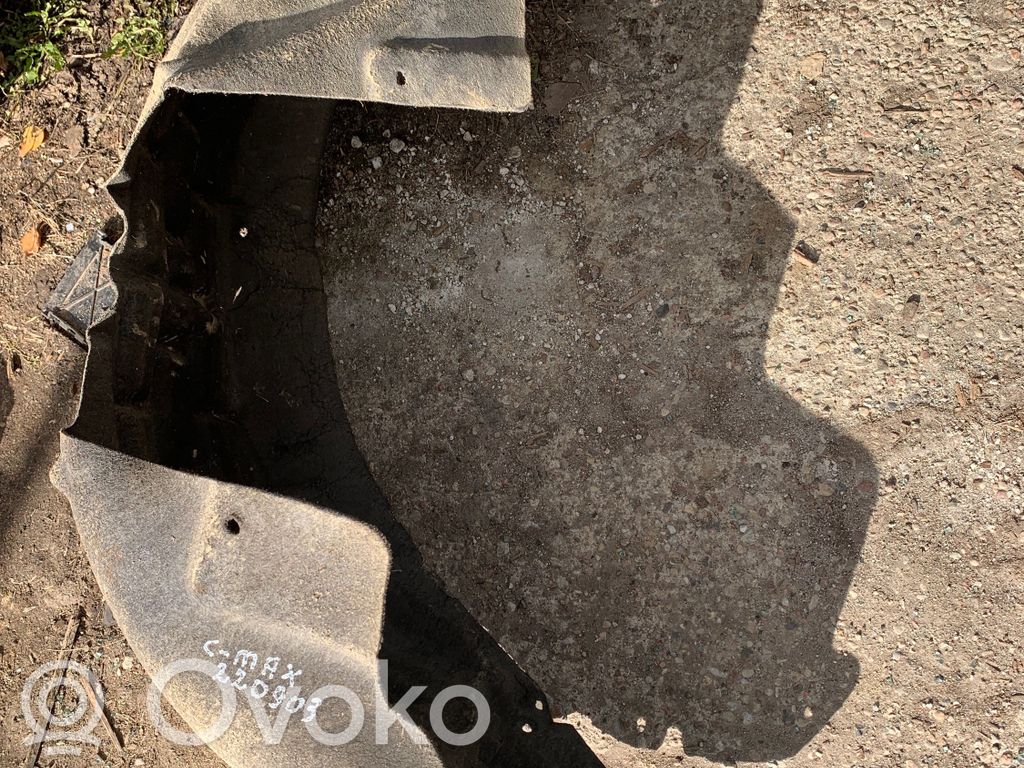 Takapyörän sisälokasuojat