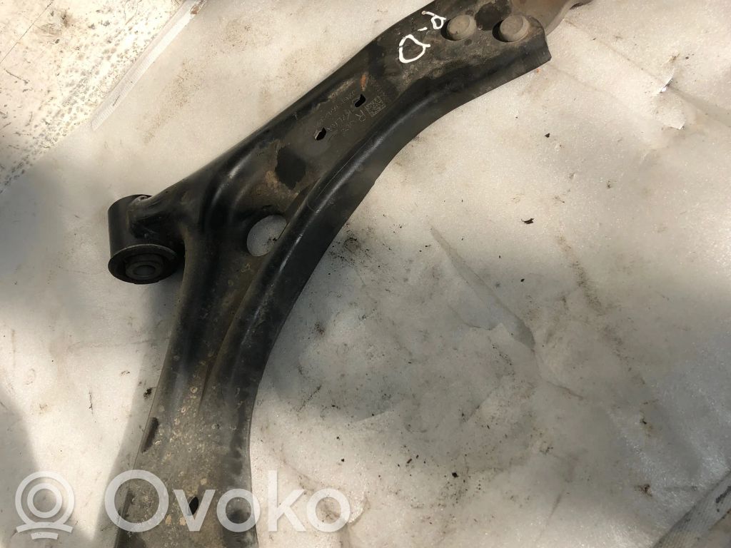 Ford Focus Priekinė šakė 