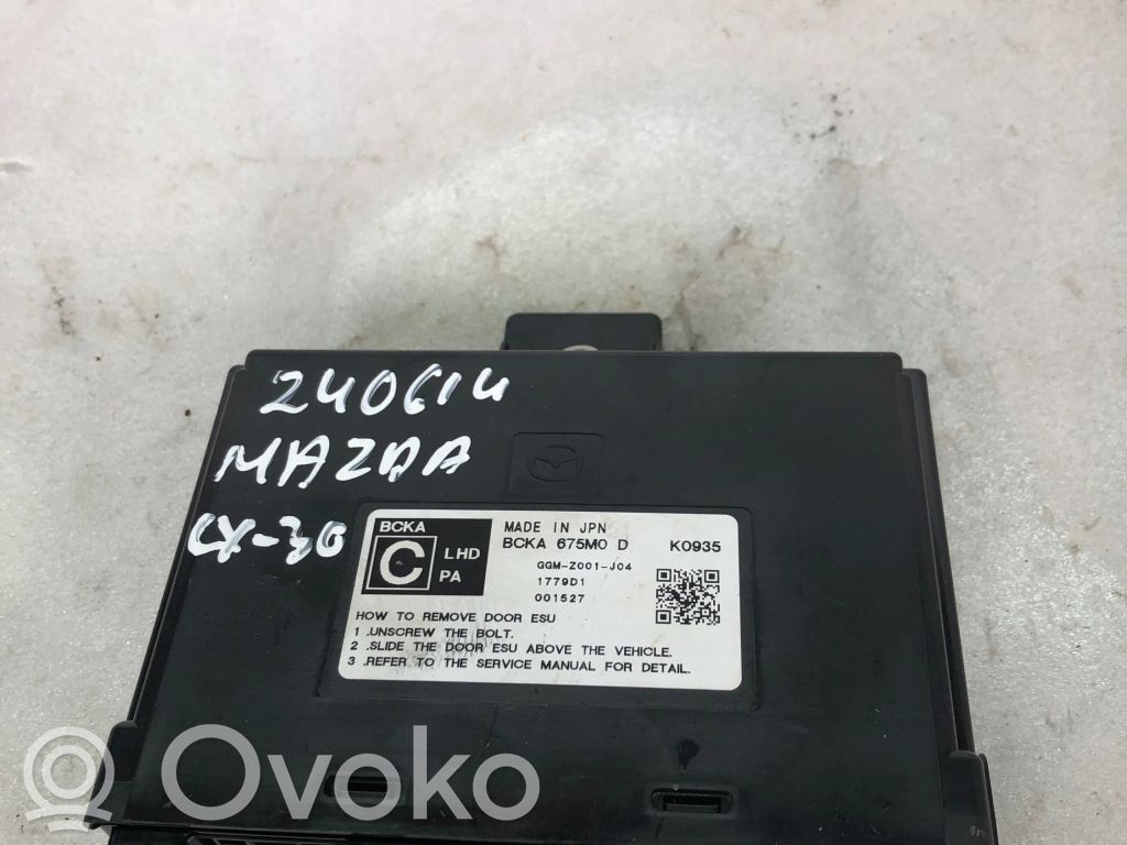Mazda CX-30 Door control unit/module 