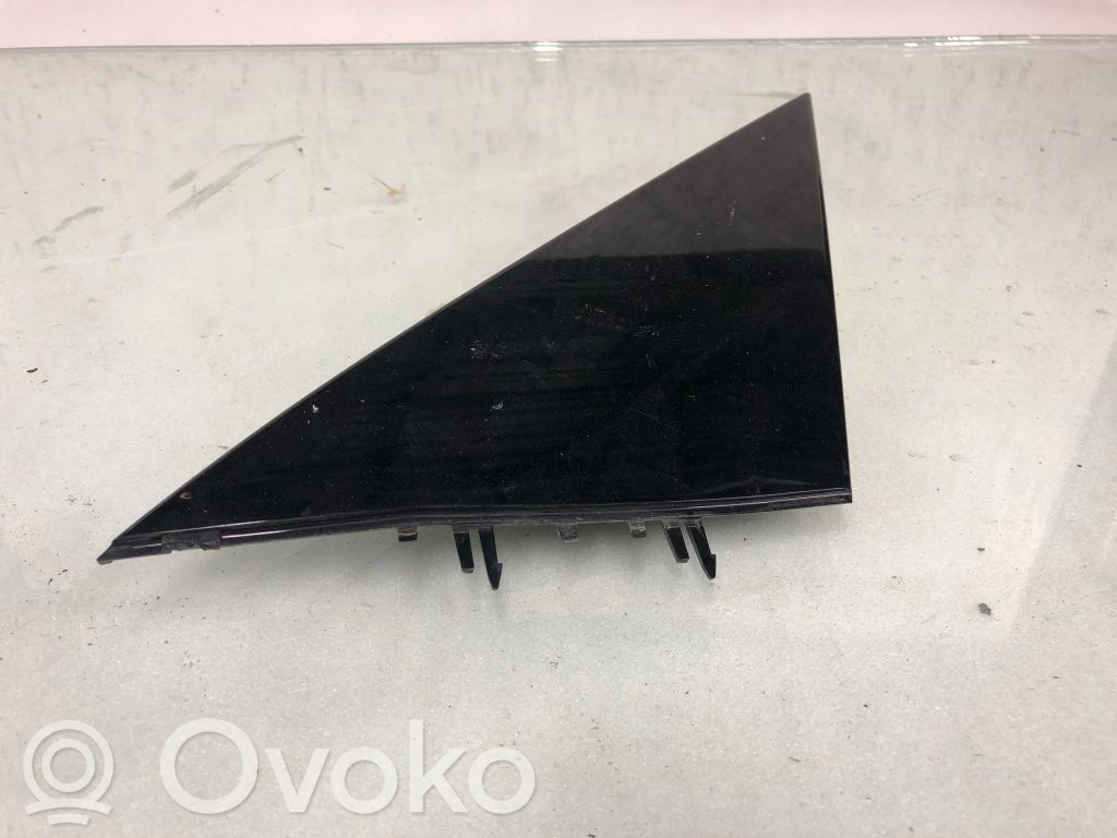 Tesla Model Y Veidrodėlio dalys 