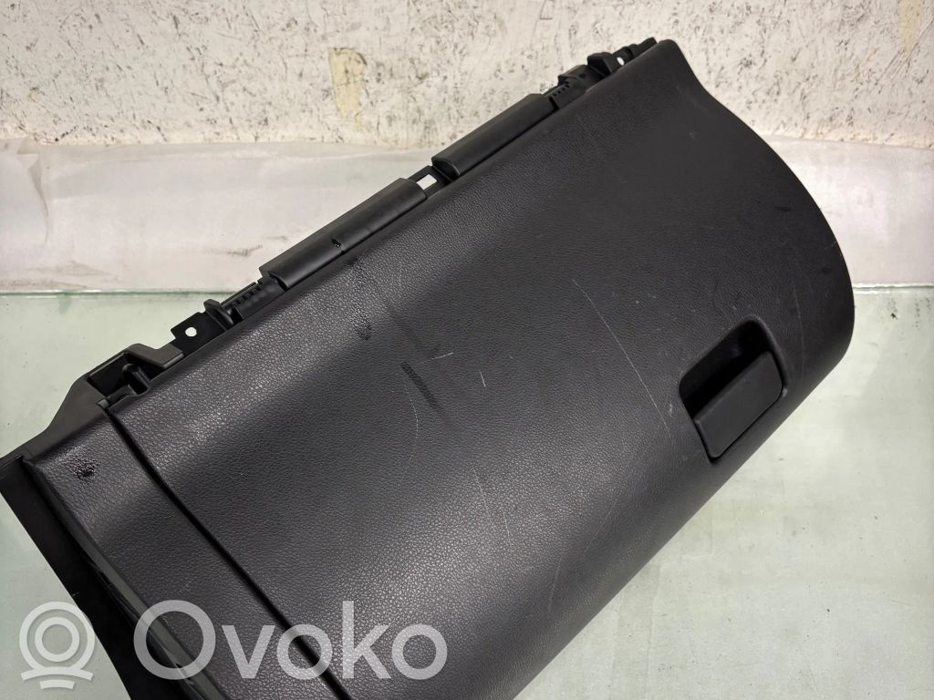 Handschuhfach   8006A602