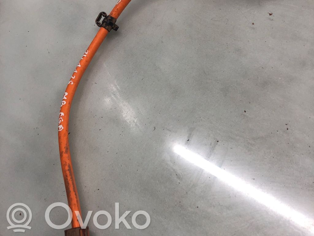 Mercedes-Benz EQA Cable de alta tensión 