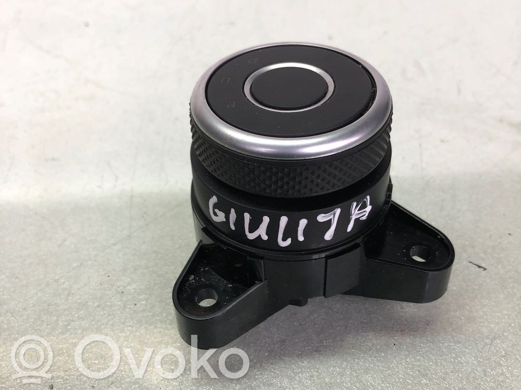 Alfa Romeo Giulia Interruptor de control multifunción 