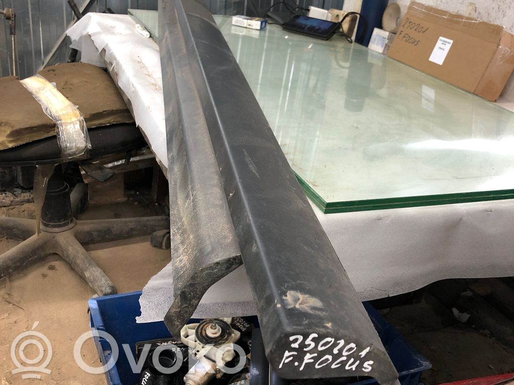 Ford Focus Sill 